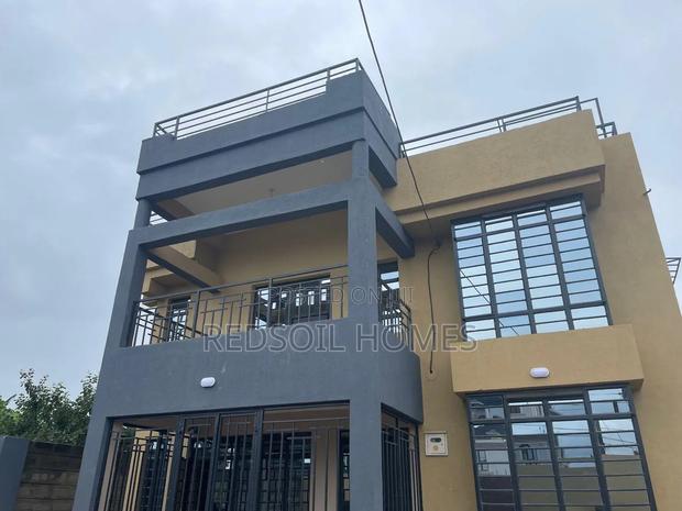 4bdrm Maisonette in Membley Estate for rent