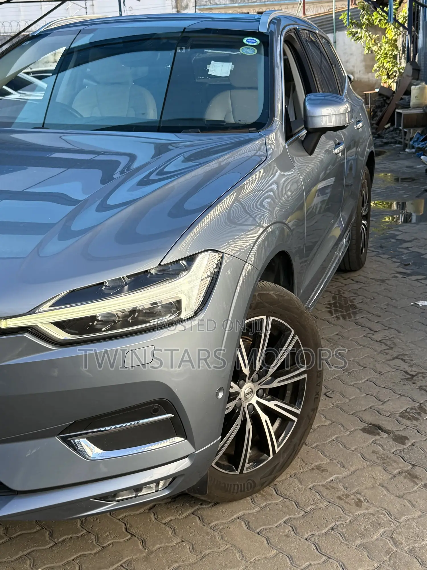 Volvo XC60 T5 Inscription AWD 2019 Gray
