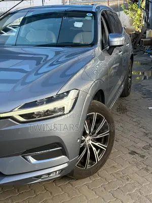 Volvo XC60 T5 Inscription AWD 2019 Gray