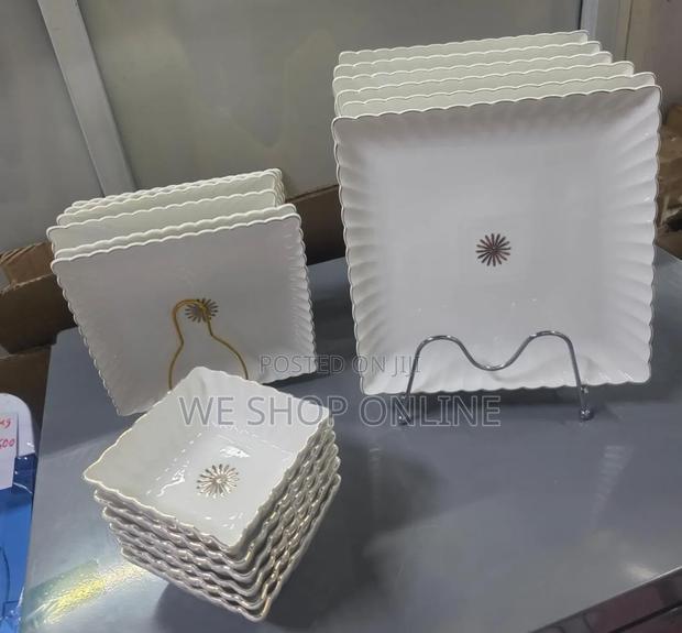 18 PCS Satr Porcelain Dinner Set - main view