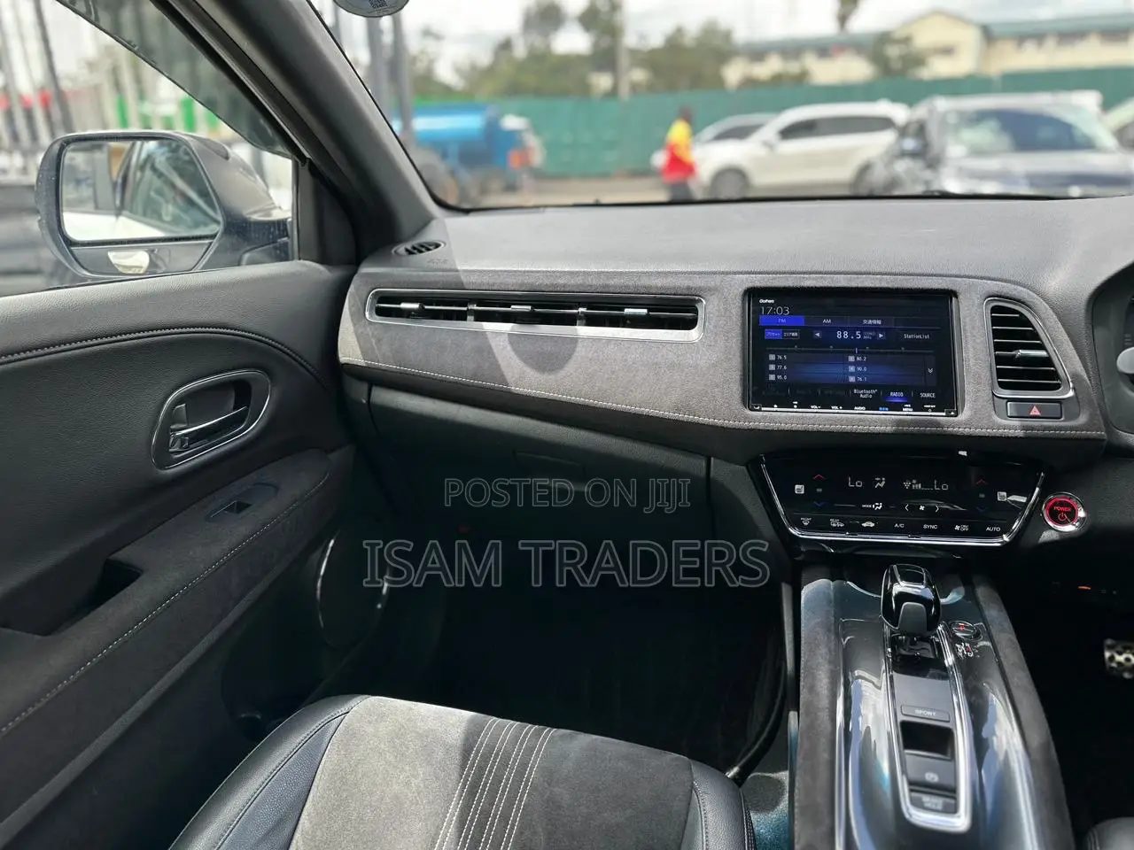 Honda Vezel 1.5 Hybrid 2WD 2019 Pearl