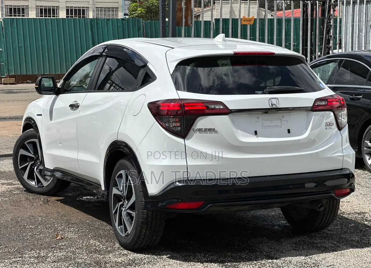 Honda Vezel 1.5 Hybrid 2WD 2019 Pearl
