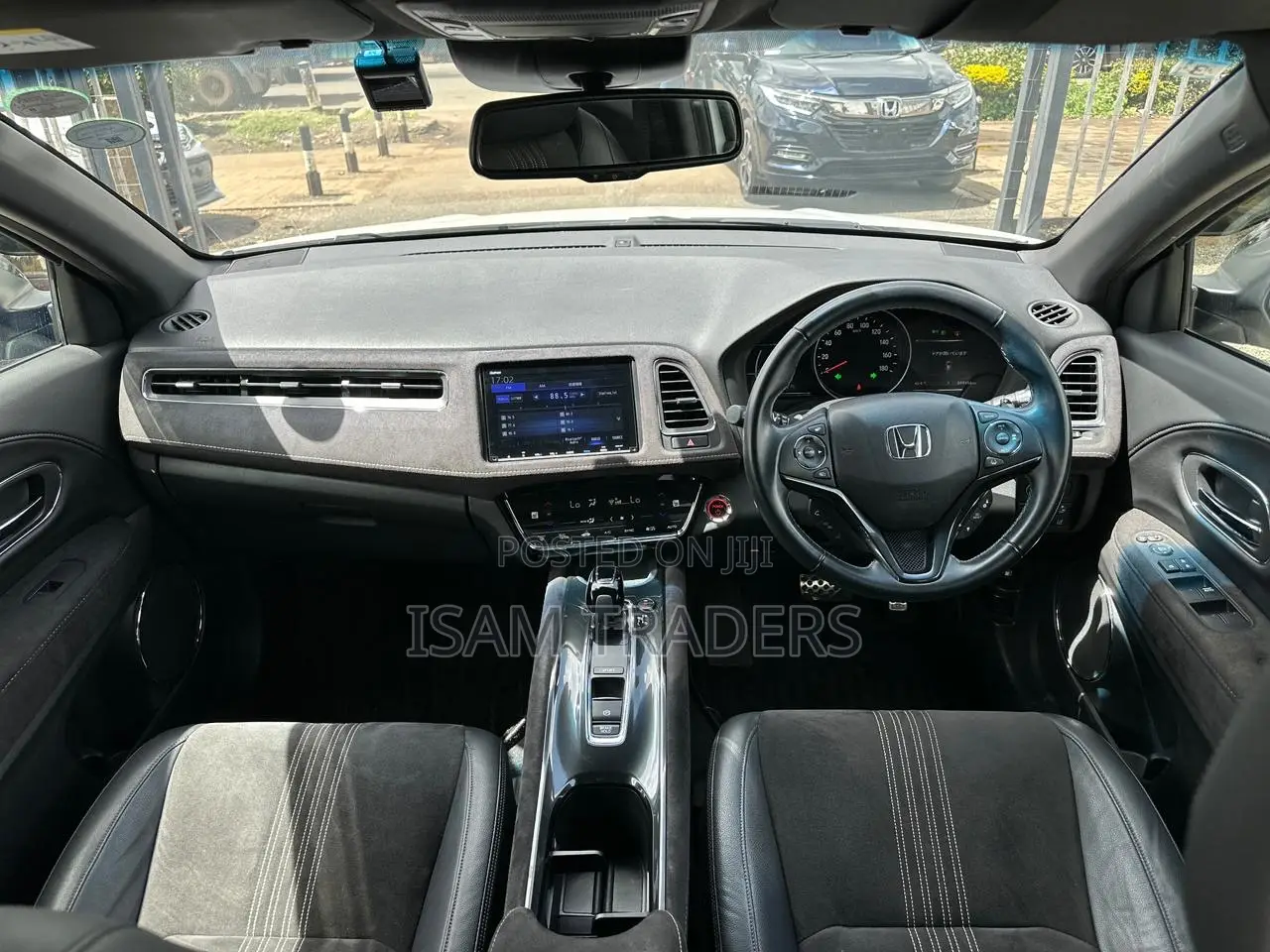 Honda Vezel 1.5 Hybrid 2WD 2019 Pearl