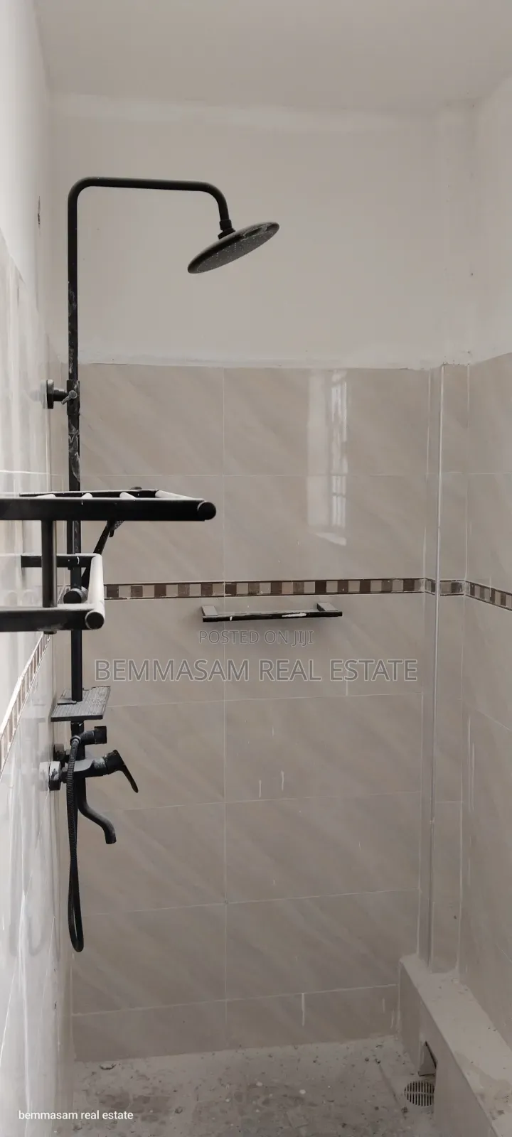 4bdrm Villa in Syokimau, Gateway Mall Area for rent