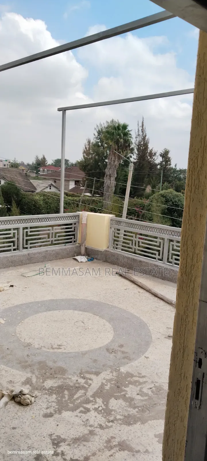 4bdrm Villa in Syokimau, Gateway Mall Area for rent