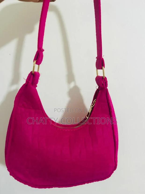 Hot Pink Ladies Felt Moon Shoulder Bags With Zip - thumbnail 3