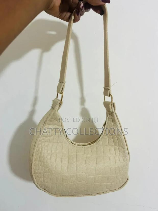 Beige Ladies Felt Moon Shoulder Bags With Zip