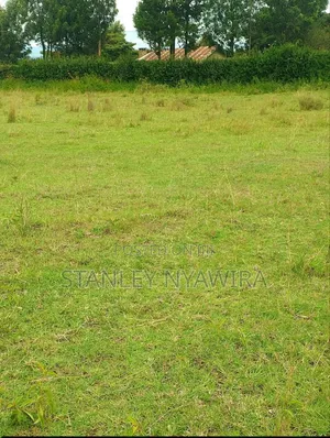 4 Acres Nanyuki Nyeri Highway