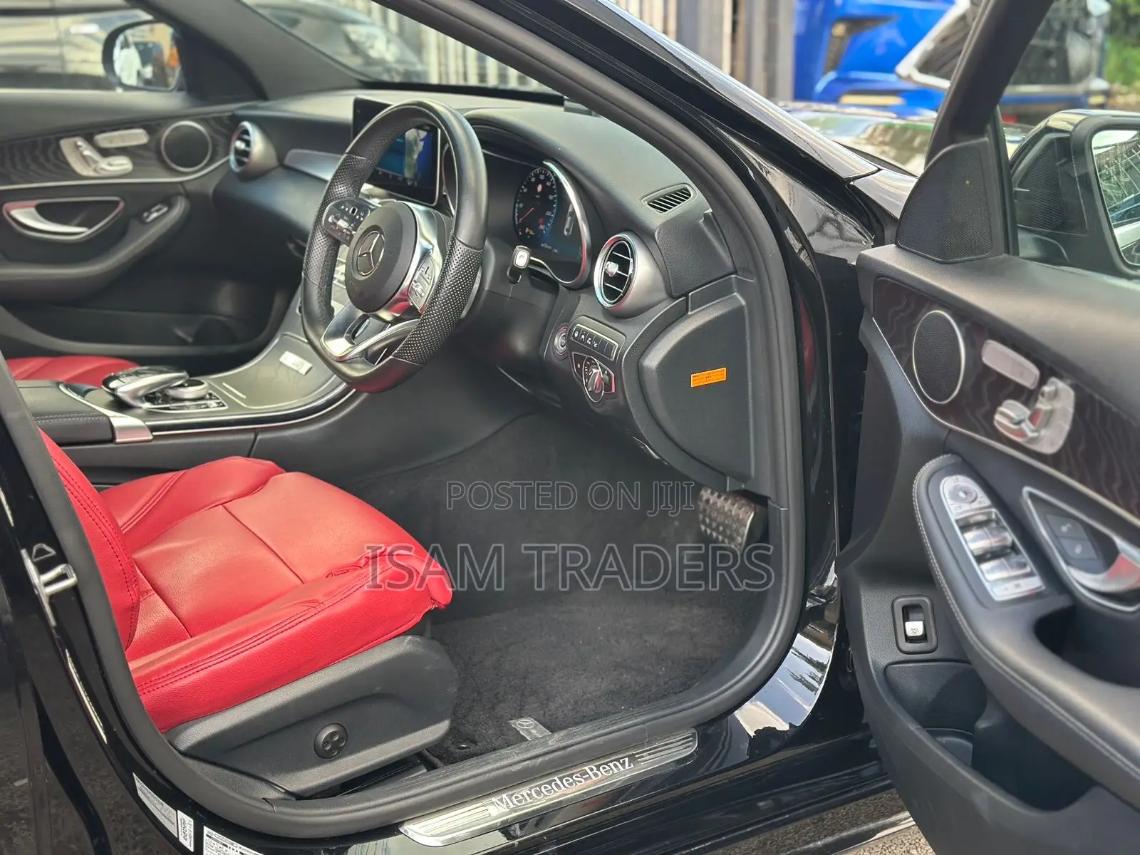 Mercedes-Benz C200 2019 Black