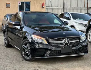 Mercedes-Benz C200 2019 Black