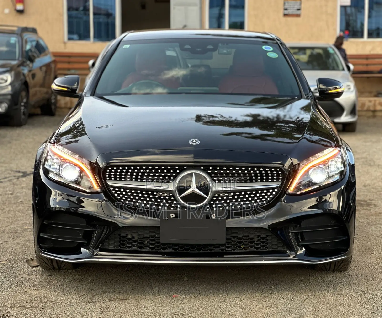 Mercedes-Benz C200 2019 Black