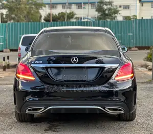 Mercedes-Benz C200 2019 Black