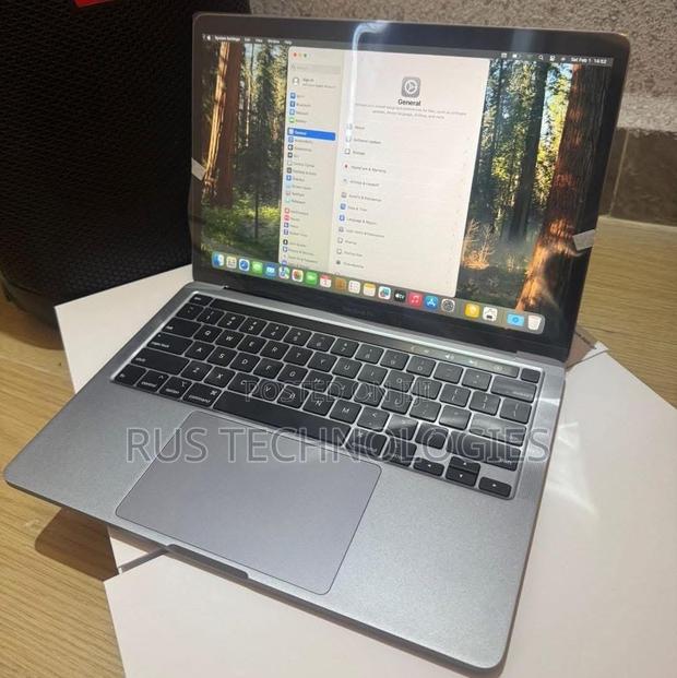 Laptop Apple MacBook Pro 2020 M1 8GB Apple M1 Pro SSD 512GB