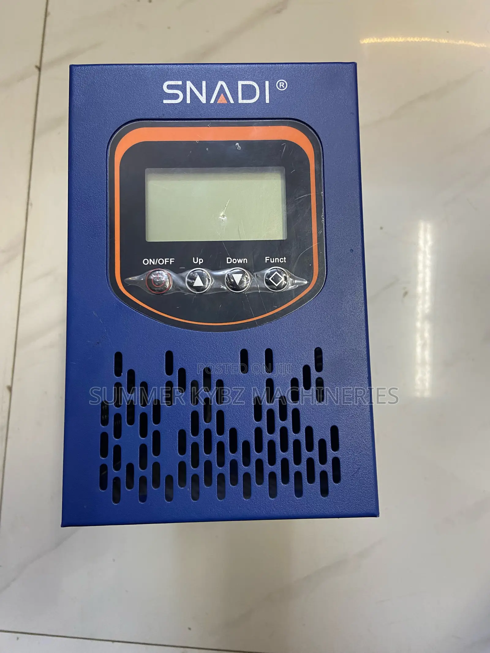 Snadi 12v 500watts Inverter Charger