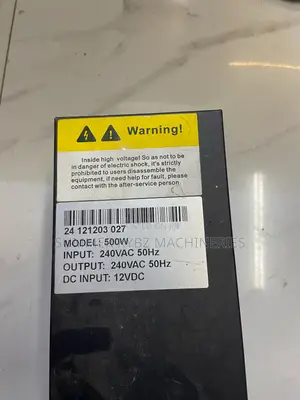 Snadi 12v 500watts Inverter Charger