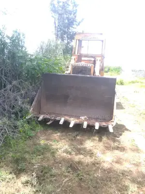 Track Shovel for Hire