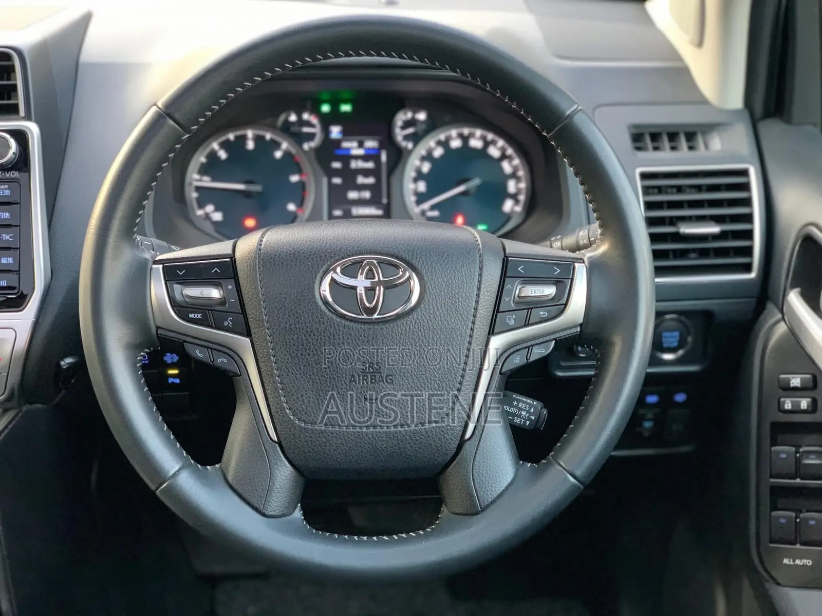 Toyota Land Cruiser Prado 2.8 2019 White