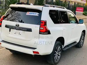 Toyota Land Cruiser Prado 2.8 2019 White