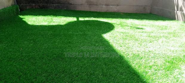 Strong Durable Artificial Turf Carpet for Everyday Use