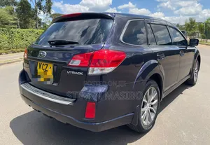 Subaru Outback 2013 Blue