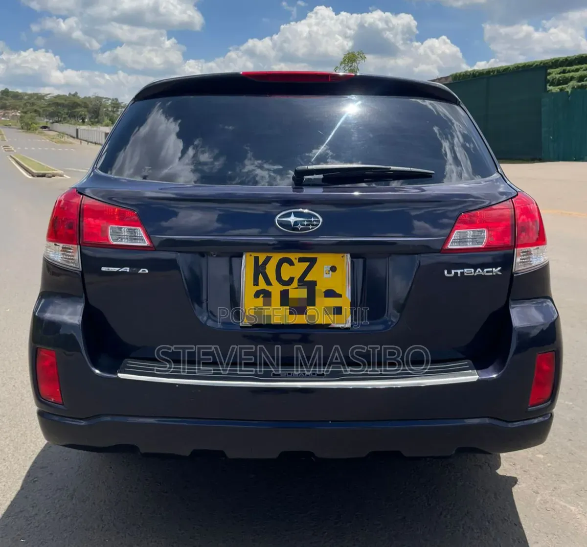Subaru Outback 2013 Blue
