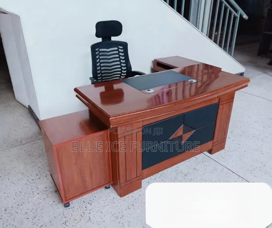 Modern Executive Office Desk Mahogany