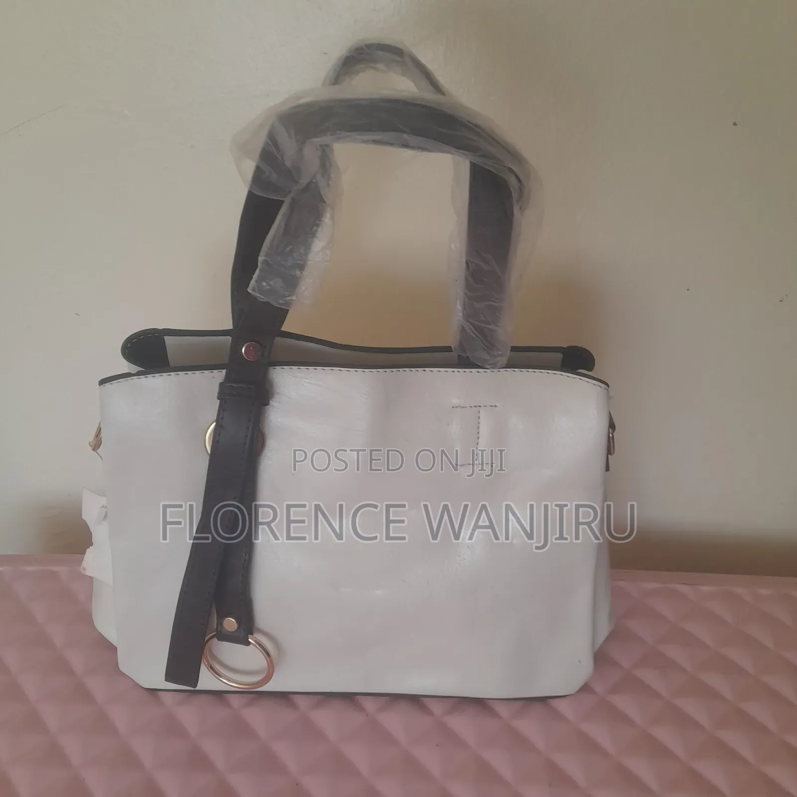 Classie And Comfy Handbags Offering Womens Satisfaction And Elegance