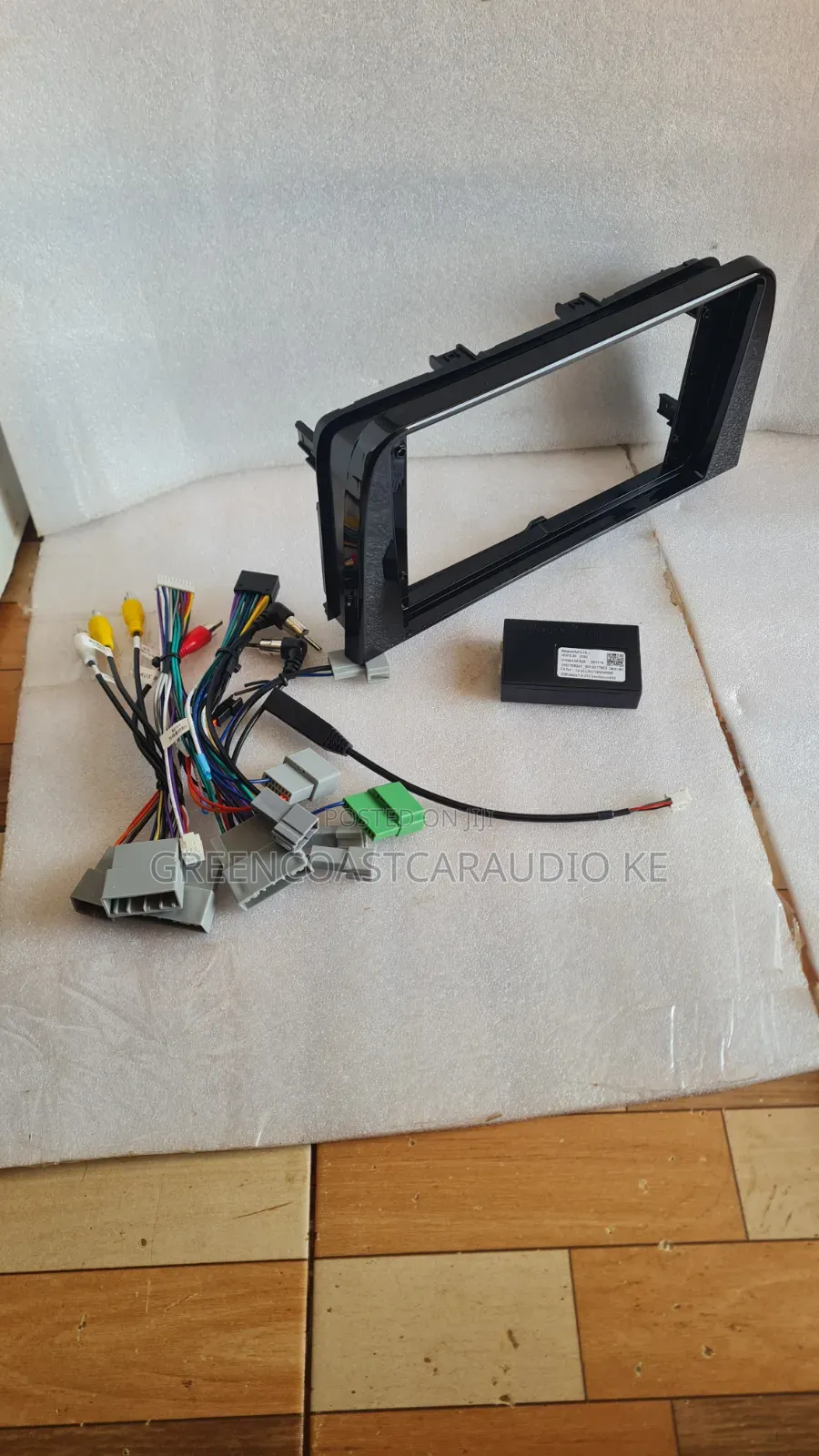 Honda CRV 2017+ Android Radio Console, and Canbus Decoder Available