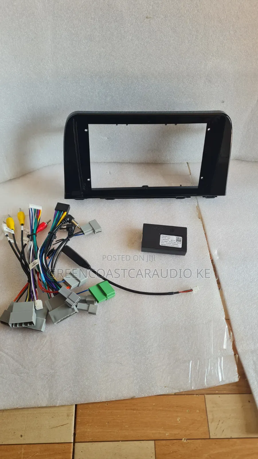 Honda CRV 2017+ Android Radio Console, and Canbus Decoder Available