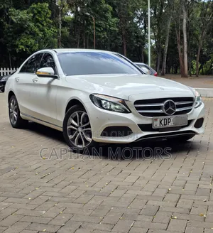 Mercedes-Benz C-Class C 180 7G-TRONIC PLUS (W205) 2016 White