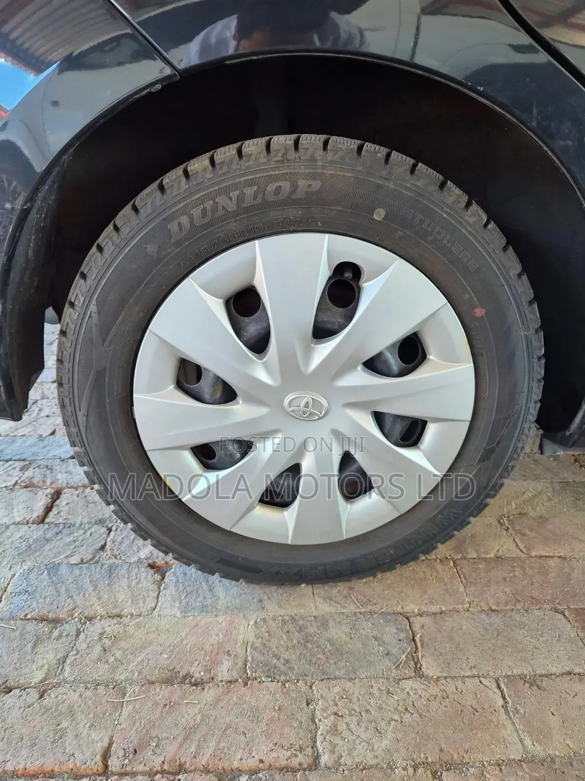 Toyota Spade 1.5 4WD 2018 Black
