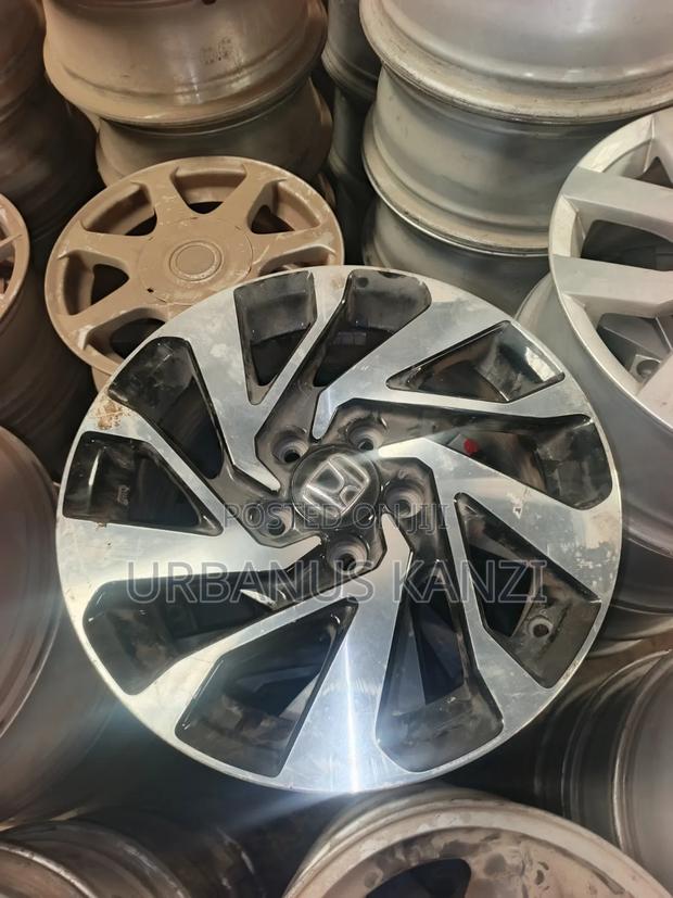 Vezel Size 16 Alloy Wheels - main view