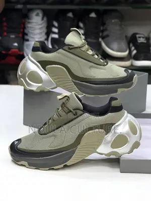 Adidas Wonder Runner