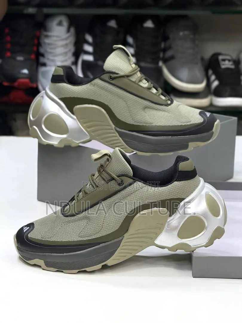 Adidas Wonder Runner