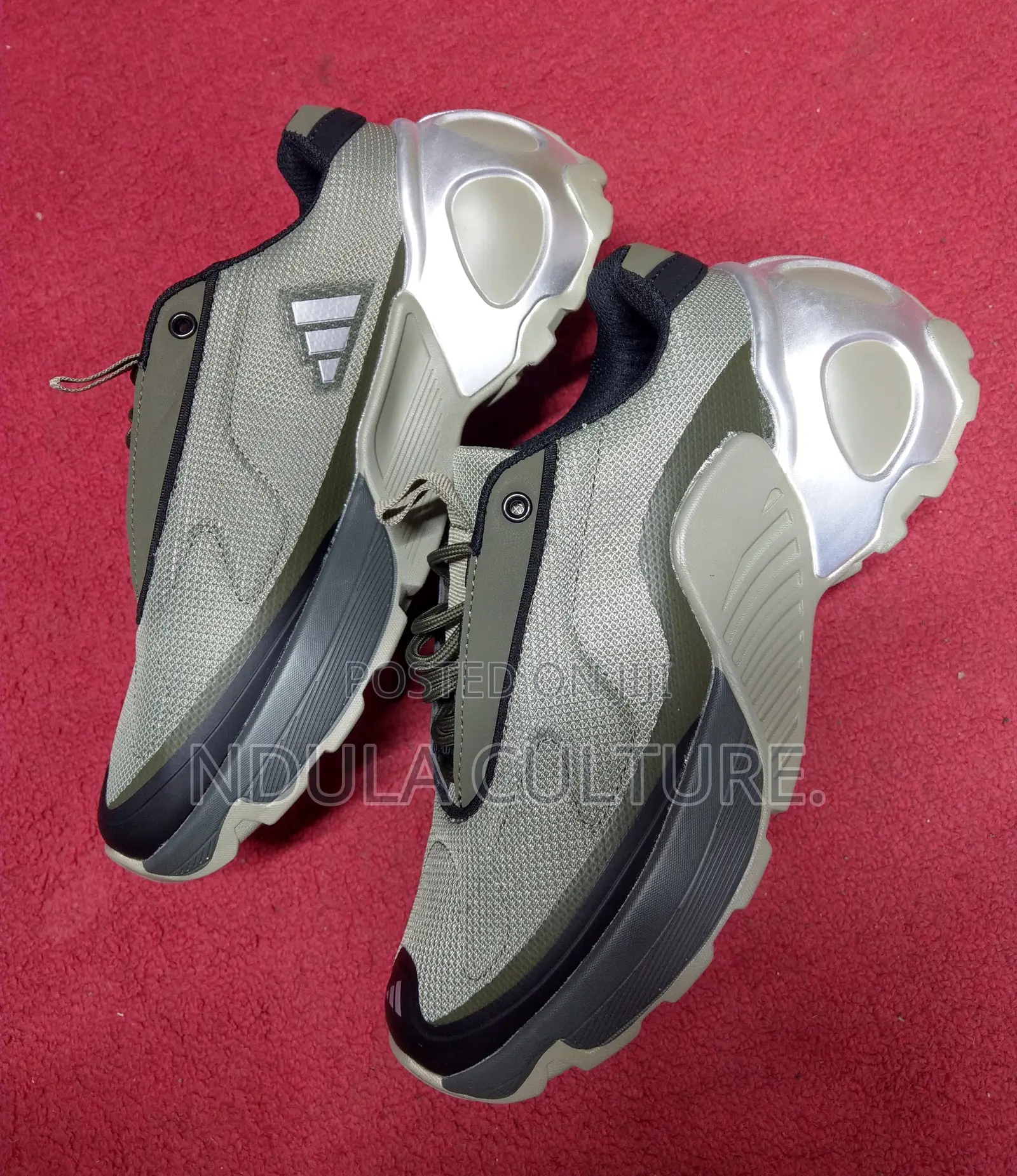 Adidas Wonder Runner
