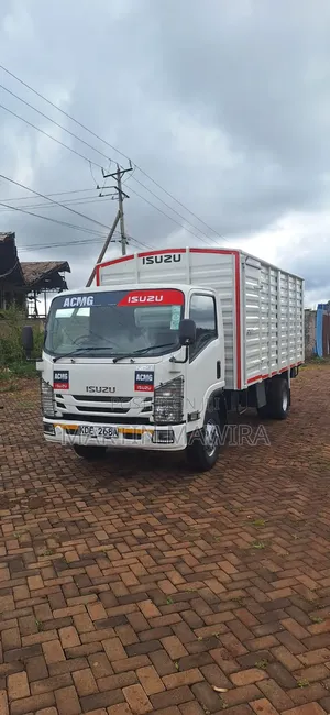 Isuzu NQR Lorry