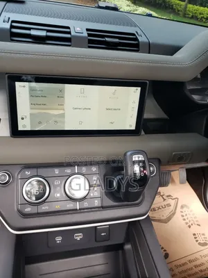 Land Rover Defender 2023 Green