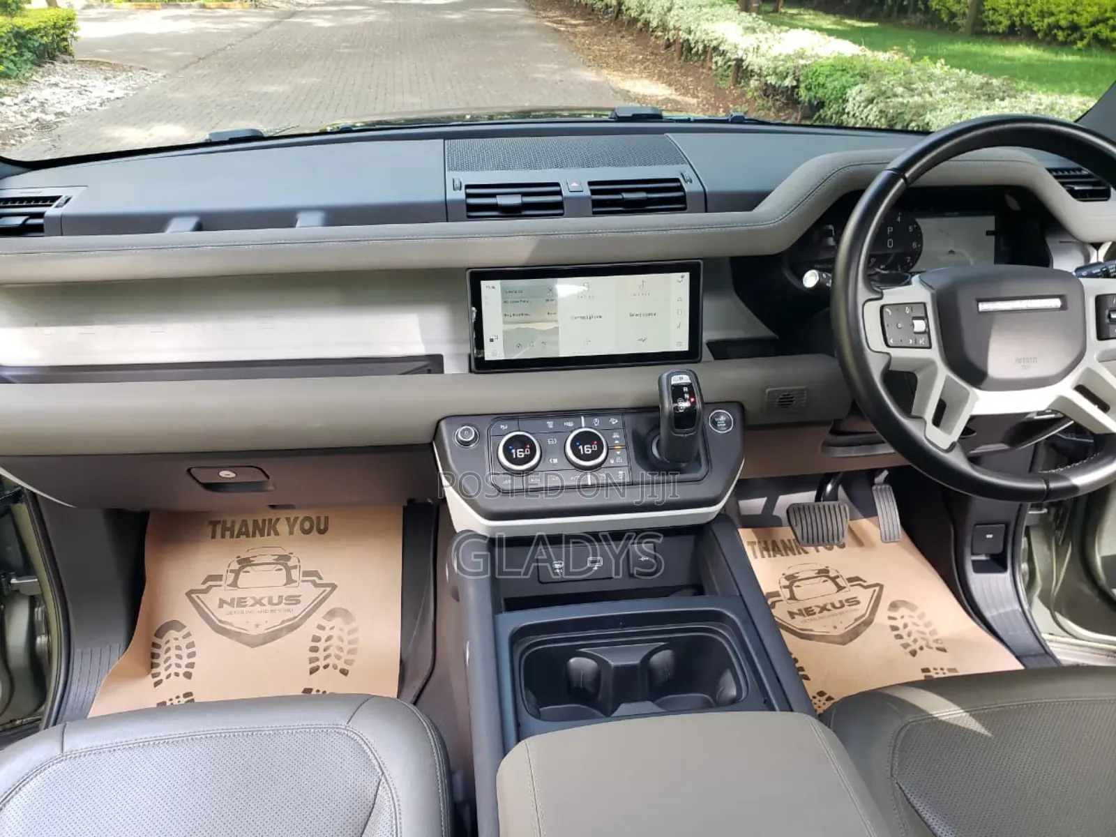 Land Rover Defender 2023 Green