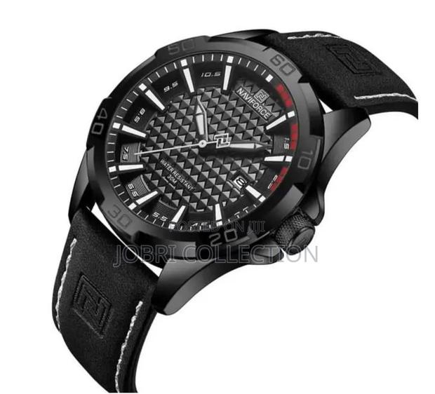 Naviforce Black Straps Gents Wrist Watch