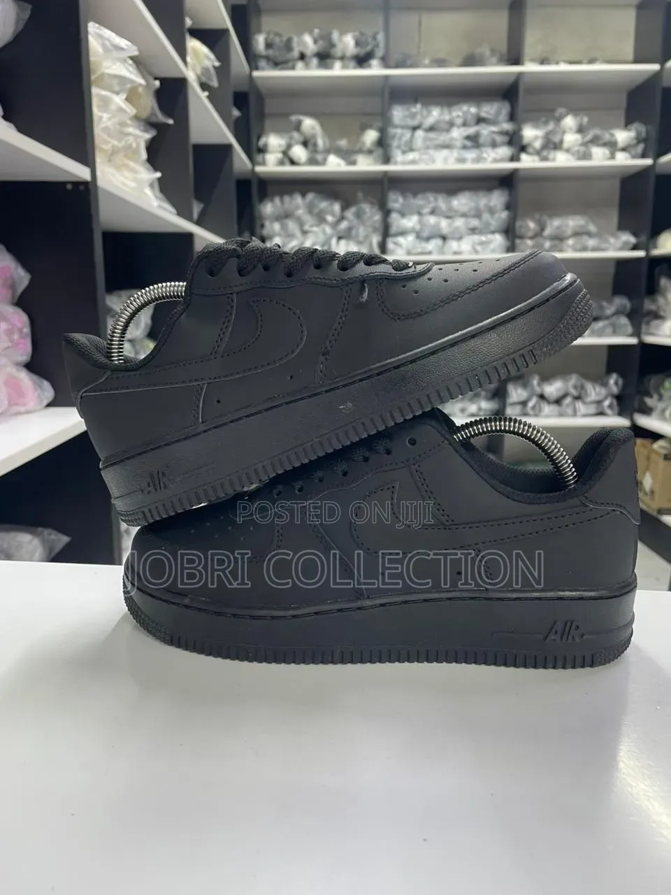 Plain Black Nike Airforce One Sneakers