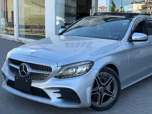 Mercedes-Benz C200 2019 Silver