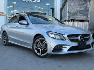 Mercedes-Benz C200 2019 Silver