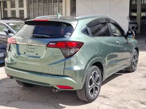 Honda Vezel 1.5 Hybrid 2WD 2019 Green