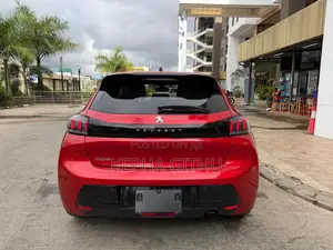 Peugeot 208 2020 Red