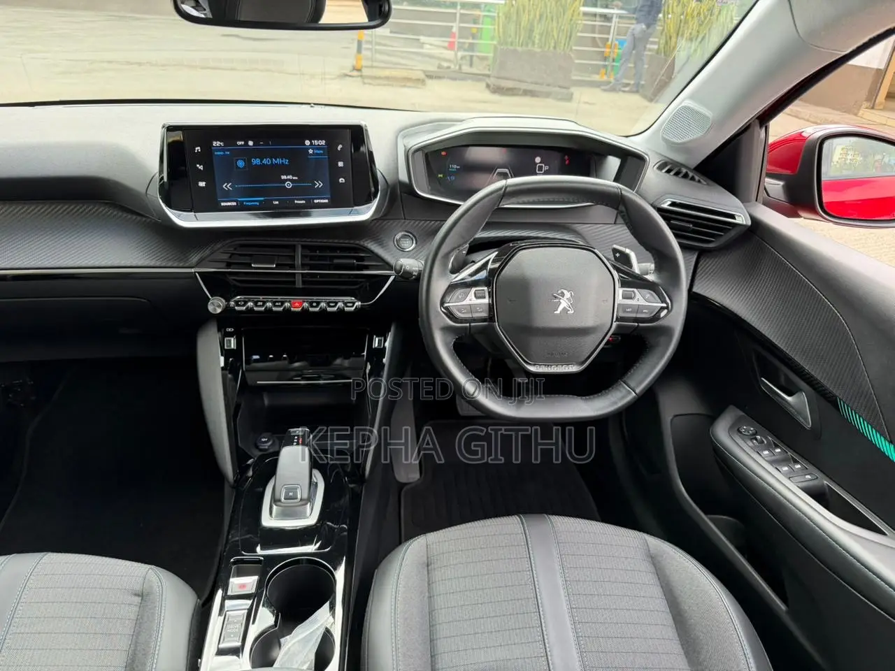 Peugeot 208 2020 Red