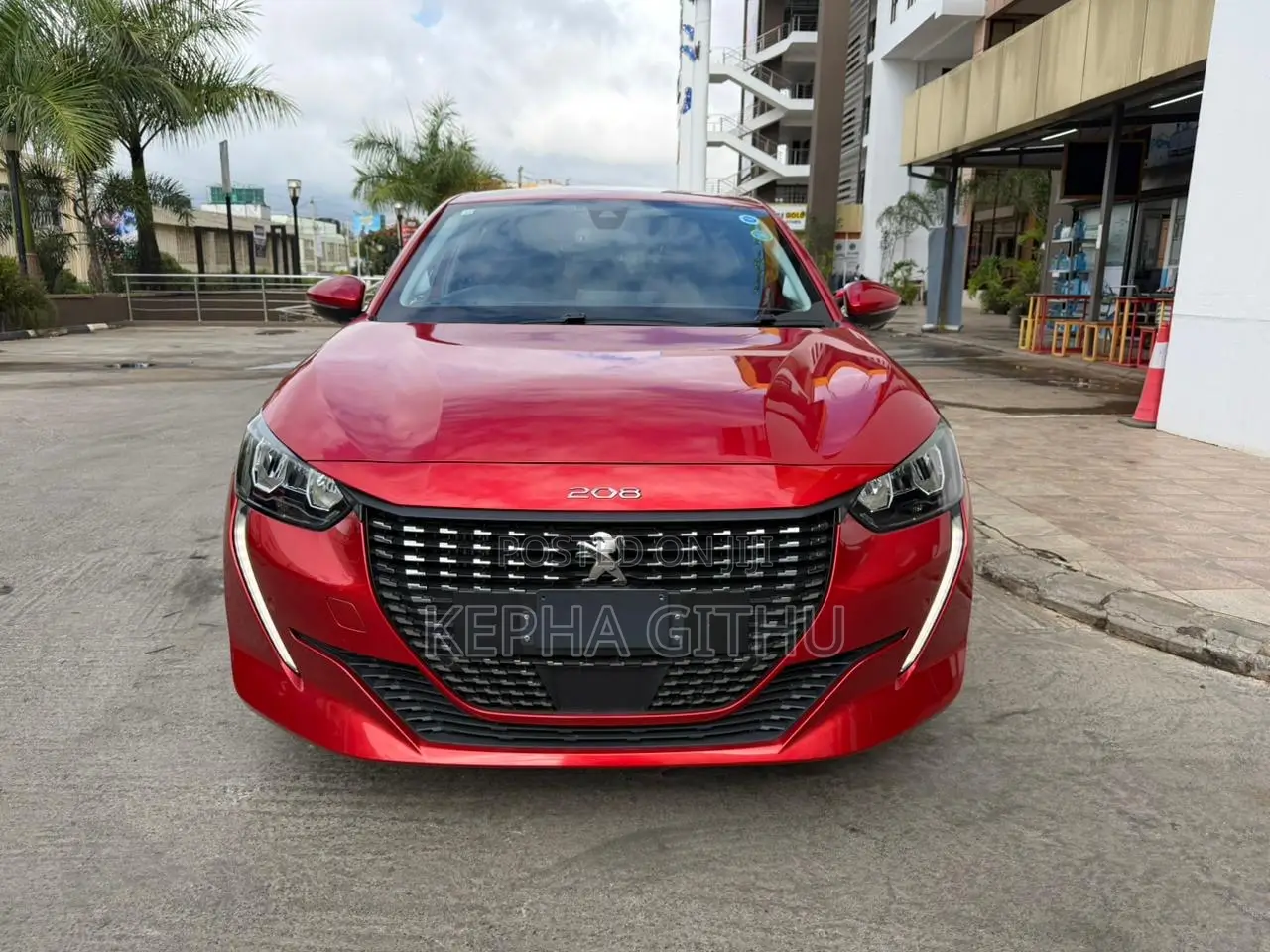 Peugeot 208 2020 Red