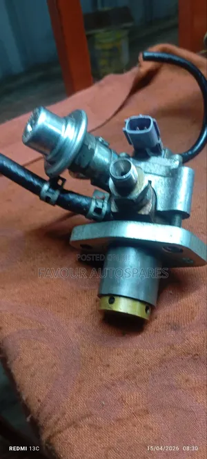 High Pleasure Fuel Pump for Mark X