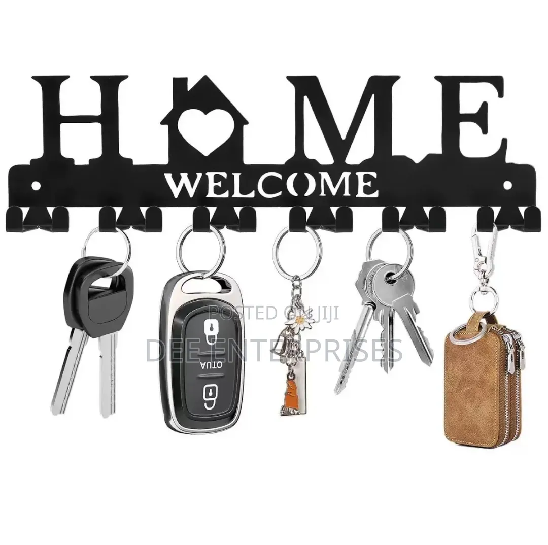 Black Metal Wall-Mounted Key Holder