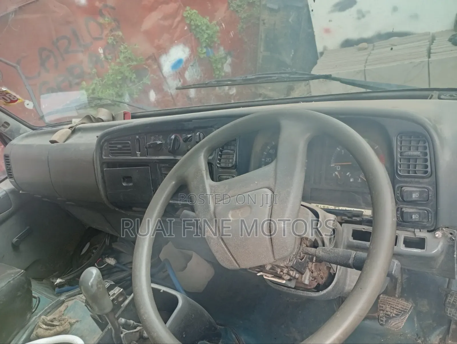 Mitsubishi Fuso 2009 White
