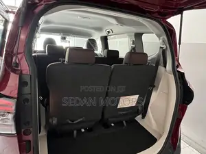Toyota Sienta 2019 Burgundy